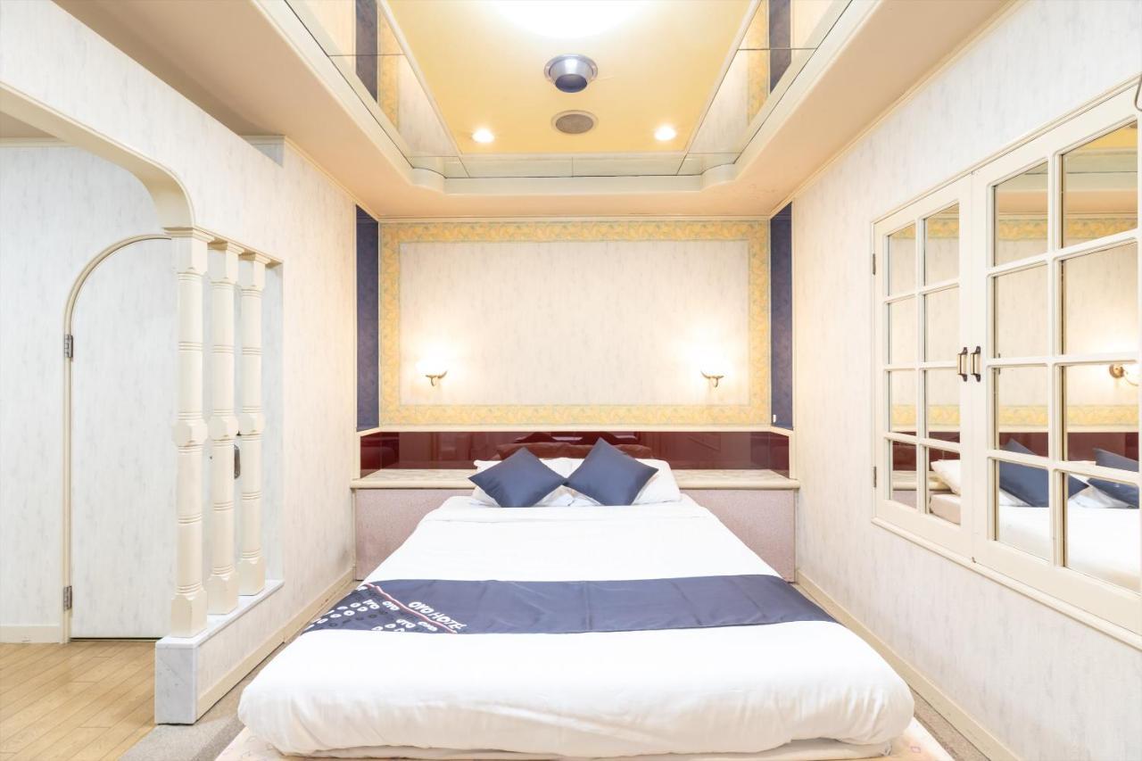 Oyo Hotel Tatsuyoshi Sennan Misakimachi Tannowa Екстер'єр фото